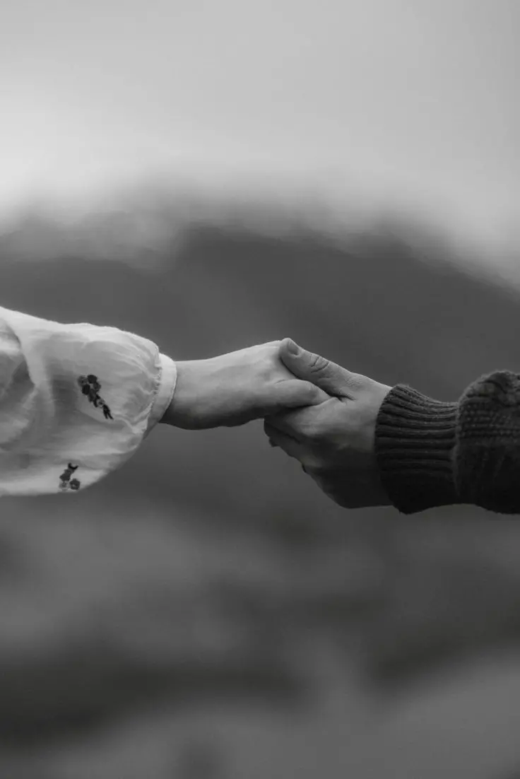 عکس فول اچ دی دست عاشقانه برای پروفایل های ست در تلگرام