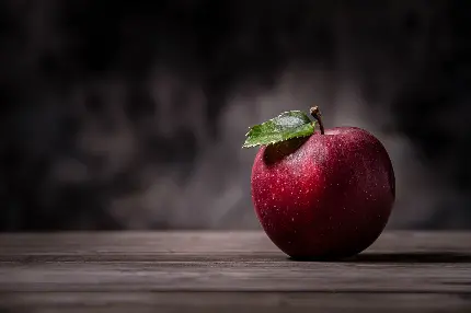 تصویر سیب قرمز میوه ای با خواص دارویی و درمانی بسیار