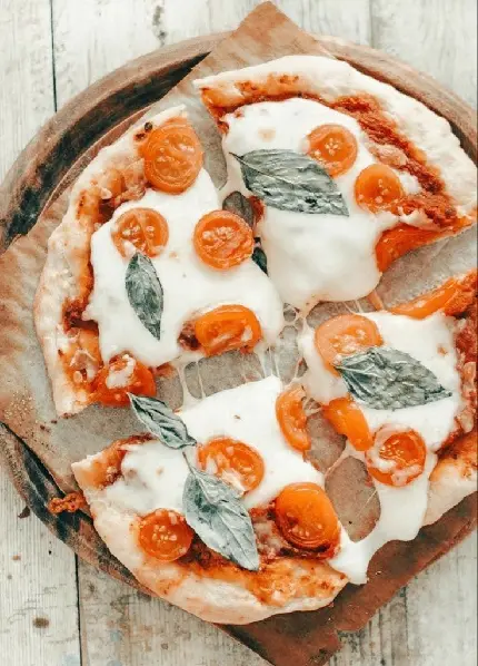 عکس روز ملی پیتزا غذایی که به سرعت می توان آن را میل کرد