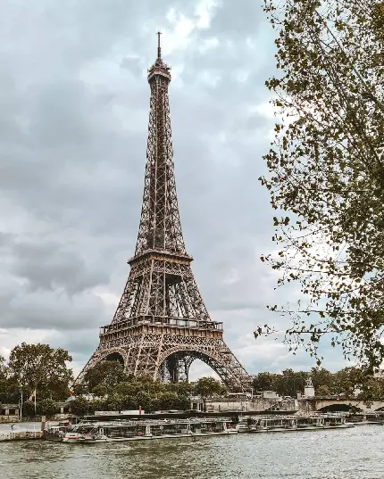 عکس برج ایفل پاریس با کیفیت بالا