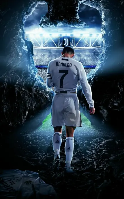 عکس رونالدو در النصر با لباس آبی