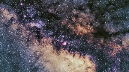 عکس جالب و شگفت انگیز از آسمان و کهکشان راه شیری 