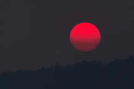 عکس پس زمینه ماه قرمز