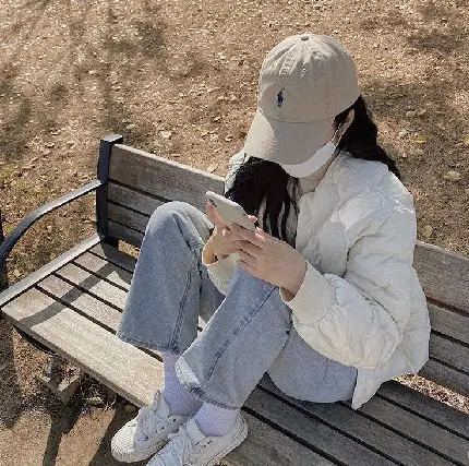 عکس اچ دی دختر خفن و شاخ در پارک برای پروفایل واتساپ