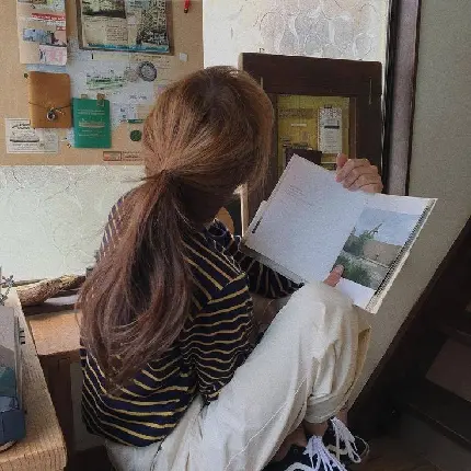 عکس زن در طبیعت شمال