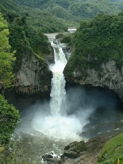 والپیپر زیبا و دیدنی آبشار سان رافائل با کیفیت بالا