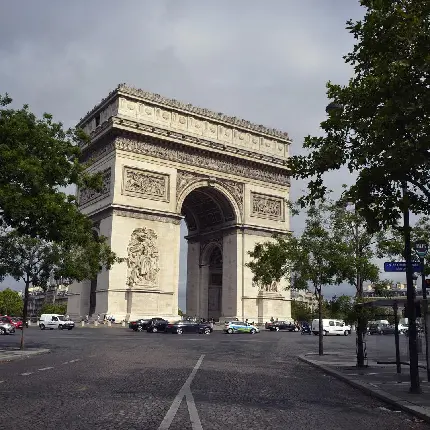 عکس طاق پیروزی جاذبه گردشگری مشهور در پاریس با کیفیت بالا