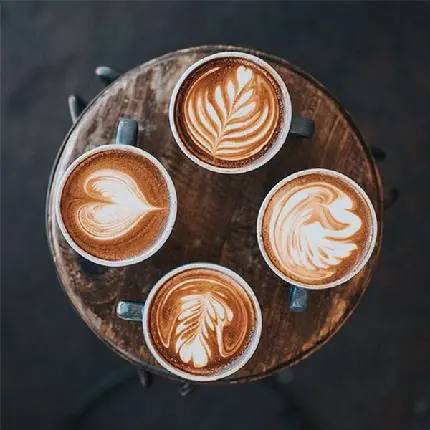 عکس نوشیدنی معروف ایتالیا قهوه لاته باکیفیت بالا