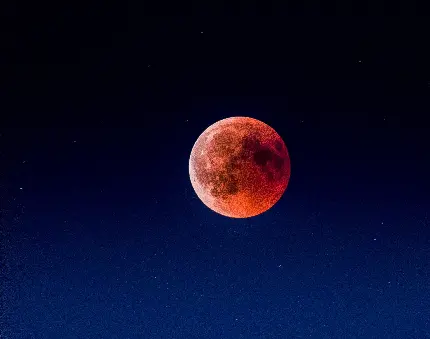 عکس و والپیپر از ماه قرمز کامل زیبا و جذاب با کیفیت بالا
