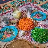 چاپ قاب موبایل و گوشی دانلود تصویر غذای لذیذ ماکارونی در سفره ایرانی