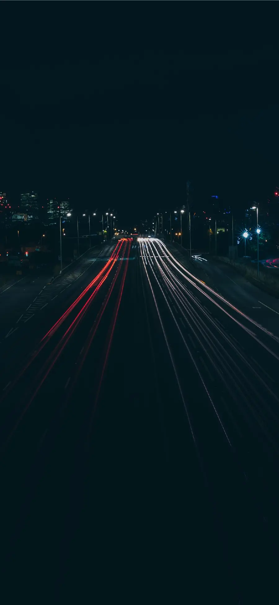 تصویر زمینه شب برای گوشی آیفون با کیفیت 4K