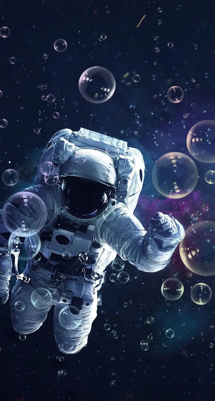 عکس لباس فضانوردی در تن یک فضانورد فانتزی با کیفیت بالا