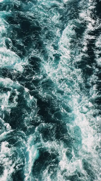دانلود والپیپر ایفون با کیفیت بالا در iOS 6 با طرح امواج اقیانوسی خروشان