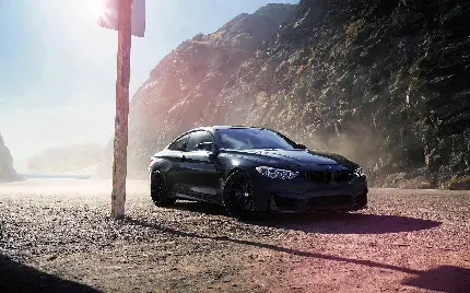 والپیپر ماشین BMW M3 سیاه رنگ با کیفیت فور کی