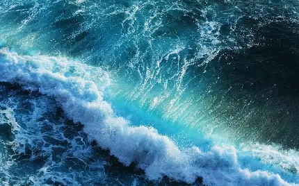 دانلود تصویر فوق درخشان از امواج سبزآبی اقیانوسی با کیفیت HD