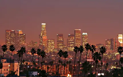 پس زمینه شهر لس آنجلس با کیفیت بالا برای والپیپر ویندوز 11