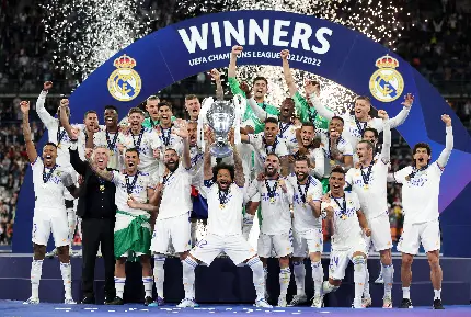 تصویر جشن قهرمانی رئال مادرید در لیگ قهرمانان اروپا سال 2022