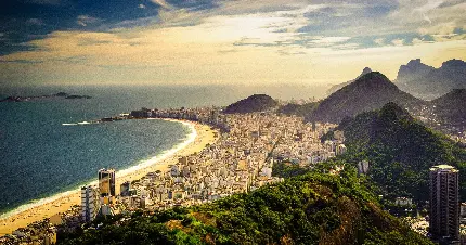 عکس زیبای شهر ریو در کشور برزیل با ساحلی بزرگ و تماشایی