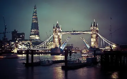 تصویر پل معروف لندن به نام تاور بریج در انگلستان
