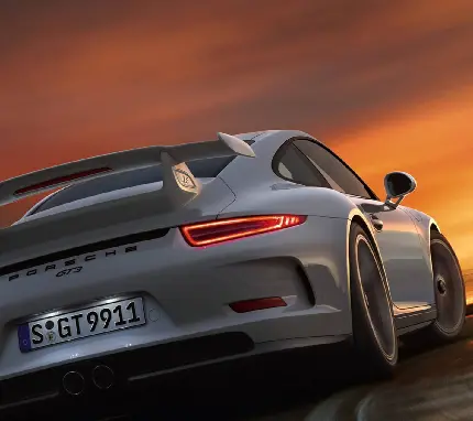 عکس‌ نمای پشت ماشین پورشه 911 GT3 برای والپیپر و بک گراند