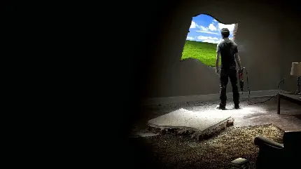 تصویر جالب از سوراخ کردن دیوار اتاق و وارد شدن به ویندوز