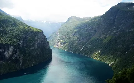 تصویر زمینه کامپیوتر فول اچ دی طبیعت نروژ