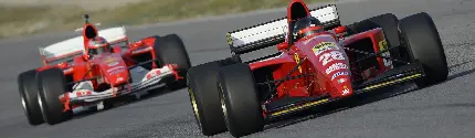 تصویر جالب از رقابت دو خودرو فراری F1 در جاده مسابقه
