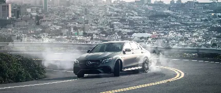 تصویر فول اچ دی مرسدس AMG E63 پر سرعت در اطراف شهر