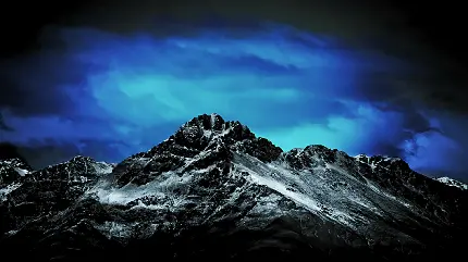 دانلود تصویر زمینه آسمان و ستاره های کوهستان برای دسکتاپ کامپیوتر