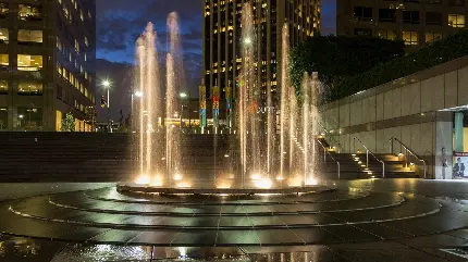 عکس فواره آب ورودی مرکز شهر لس آنجلس در شب