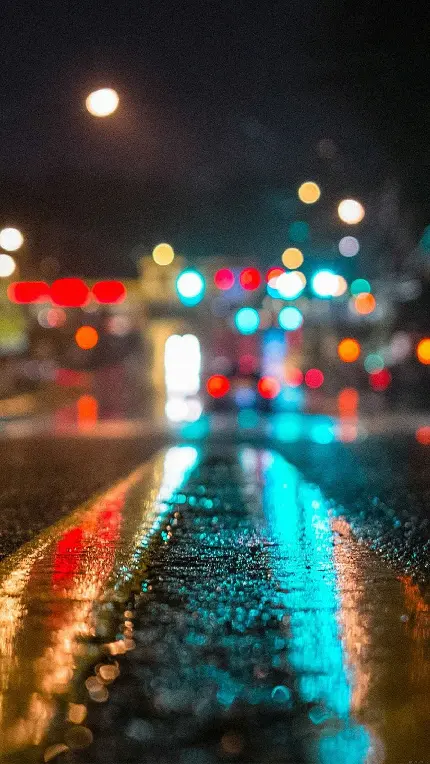 والپیپر جاده خیس بعد از باریدن باران برای بک گراند موبایل و گوشی