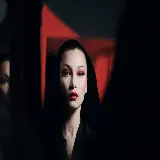 چاپ قاب موبایل و گوشی عکس دختر زیبا بلا حدید Bella Hadid جدیدترین و زیباترین عکس بلا حدید