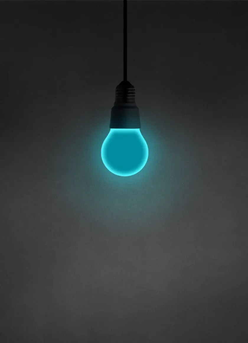 دانلود رایگان تصویر لامپ روشن با نور آبی دلنشین