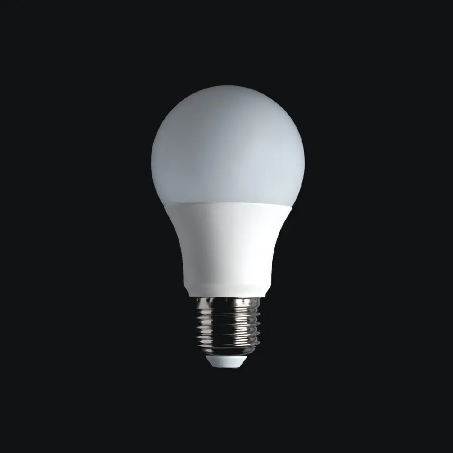 عکس خام باکیفیت از لامپ خاموش برای چاپ پوستر