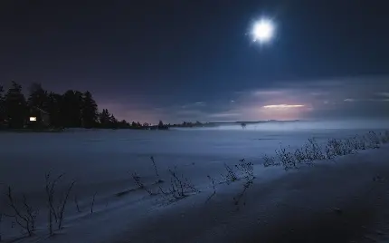 تصویر زمینه Full HD تماشایی از منظره برفی زیر نور ماه