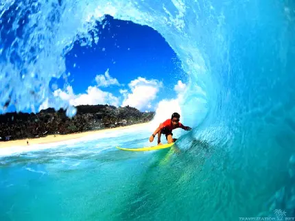 عکس خفن از ورزش موج سواری در سواحل هاوایی