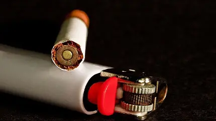 دانلود وکتور استثنایی از دود سیگار پیچیدە شدە آمادە با فندک سفید رنگ