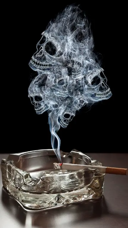 عکس استوک باشکوه از سیگار با دود جذاب در فضا