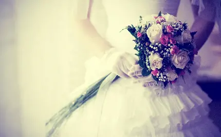 تصویر عروس و دستە گل زیبایش باکیفیت عالی مناسب تلگرام