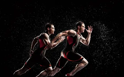 عکس جالب دویدن دو دونده با زمینه مشکی برای ادیت کلیپ