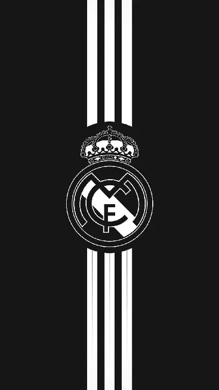 پوستر بزرگ از لوگوی تیم فوتبال رئال مادرید