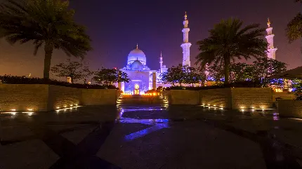 والپیپر Full HD درخشان از مسجد معروف در شهر خارجی