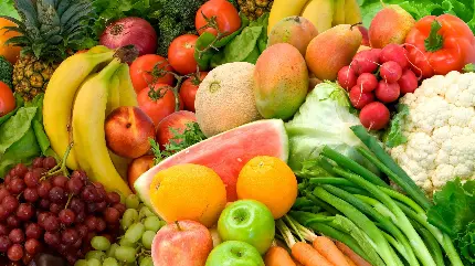 تصویر خوشرنگ و پرجزئیات از خوراکی های طبیعی و سلامت