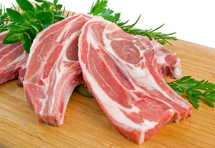 عکس تبلیغاتی از گوشت سالم و مقوی گوساله برای اینستاگرام قصابی ها