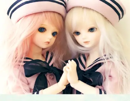 عکس پروفایل Full HD رفیق از دو عروسک دختر ملیح