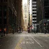 چاپ قاب موبایل و گوشی تصویر انیمە با نوشتە only در کف جاده شهری خط کشی شدە با نماهای مرتفع
