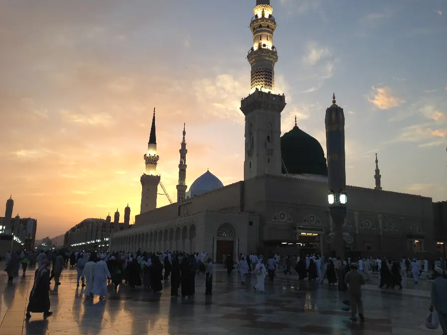 تصویر زمینه رویایی غروب شهر مدینه برای لپتاپ و کامپیوتر