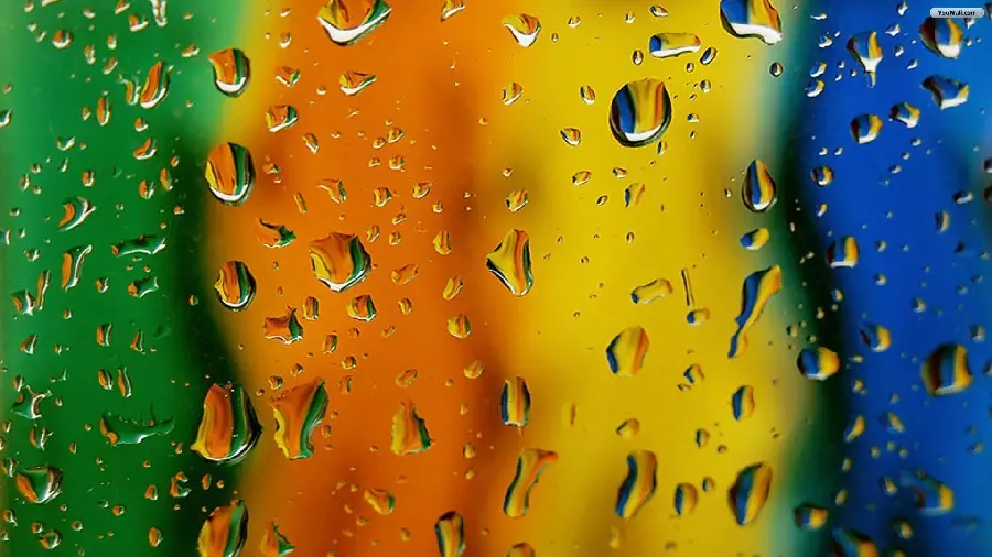 خوشگل ترین Wallpaper شاد و رنگارنگ قطرات باران پشت شیشه