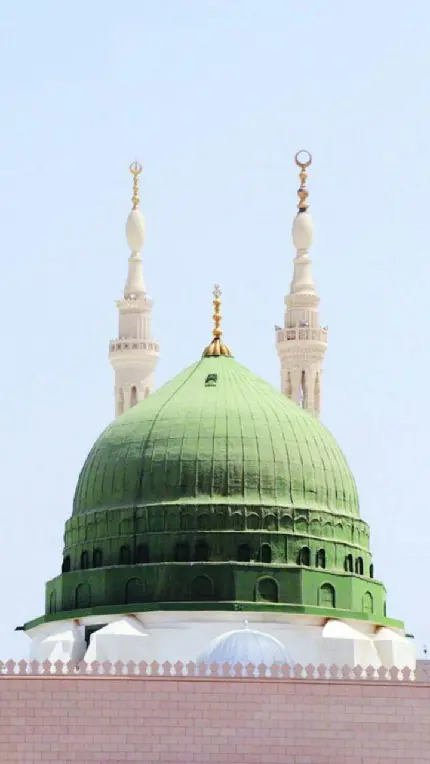 والپیپر رویایی گنبد سبز مسجد النبی در شهر مدینه