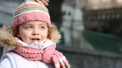 عکس دختر چشم آبی ایرانی با حجاب